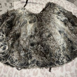Large Fluffy Tree Skirt